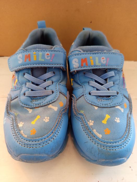 Кросівки кросовки