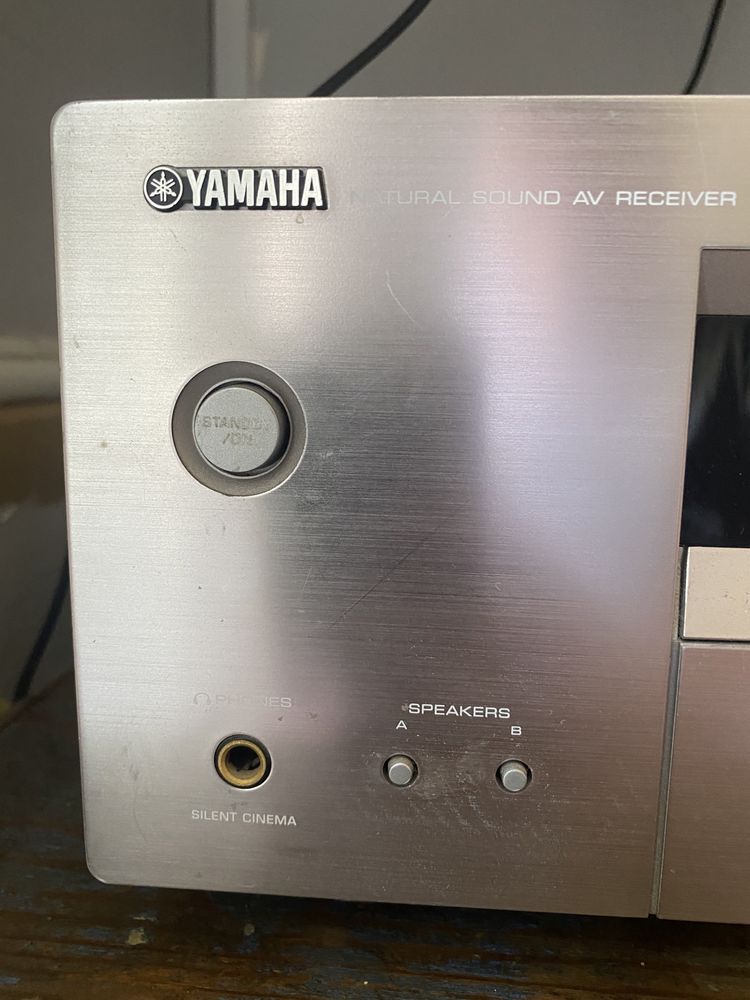 Amplificador Yamaha RX-V457!