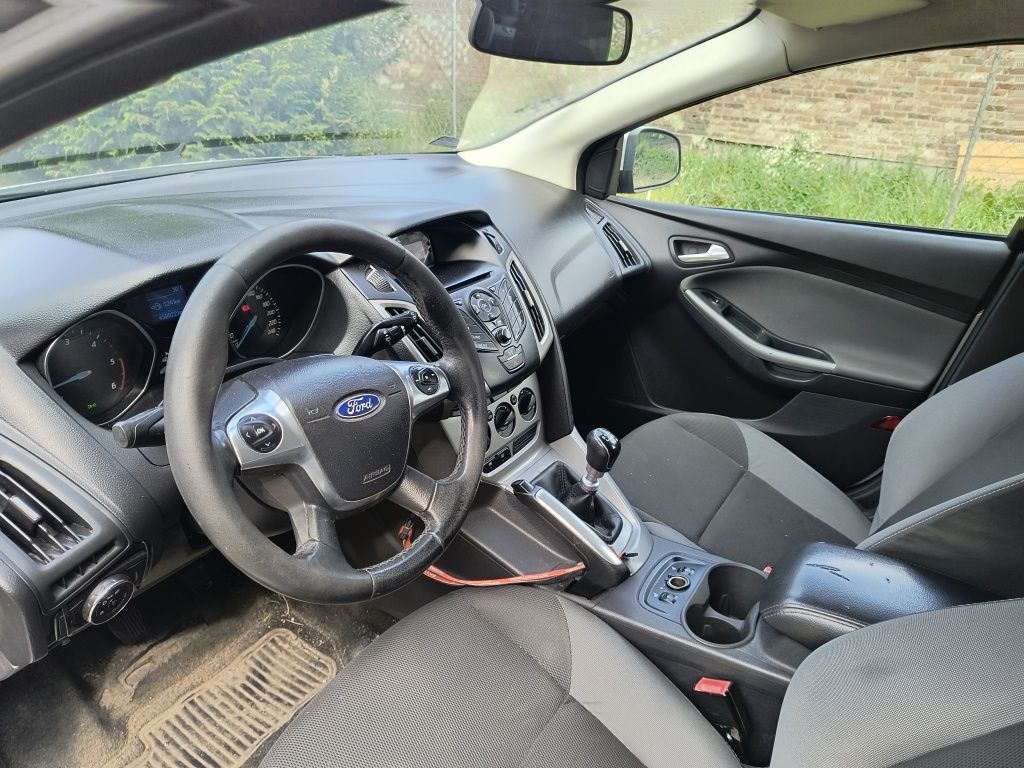 Ford Focus 1.6 tdci 90 km faktora vat...