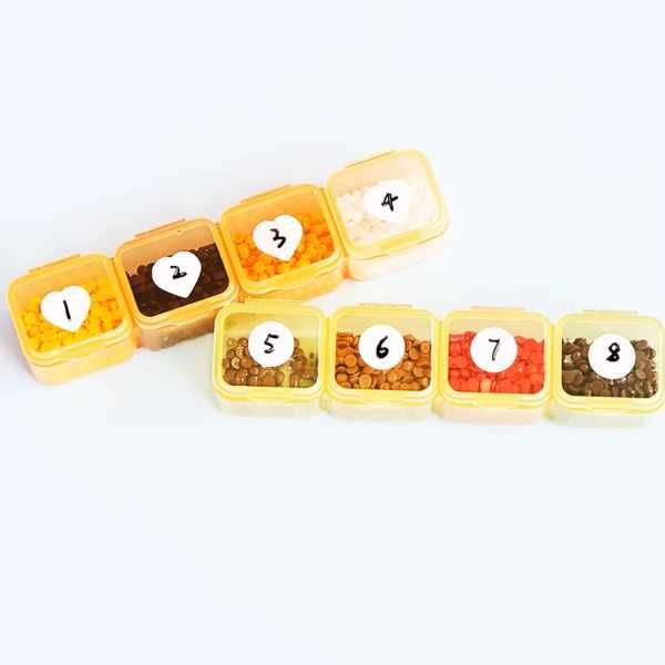 Pudełko na drobne akcesoria 28 pudełek w pudełku.