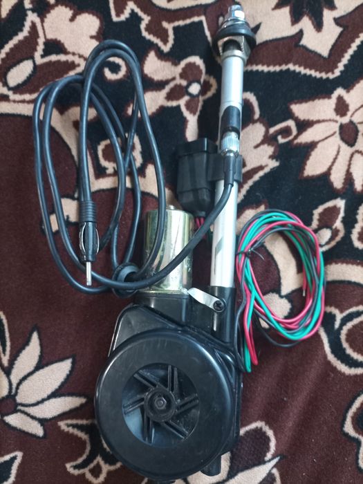 Антена виїздна універсальна нова 12v