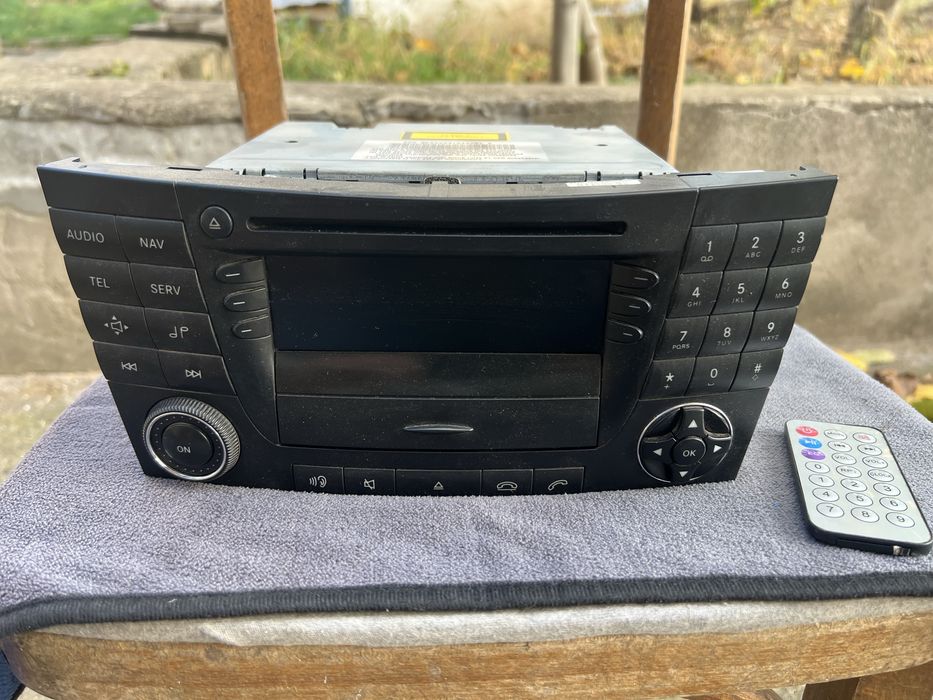 Audio 50 aps w211, магнитола Мерседес Mercedes-benz