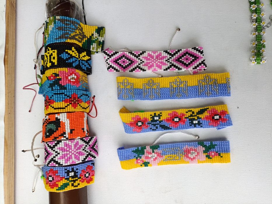 Прикраси з бісеру