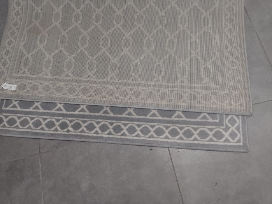 Sprzedam dywanik 190x134 cm