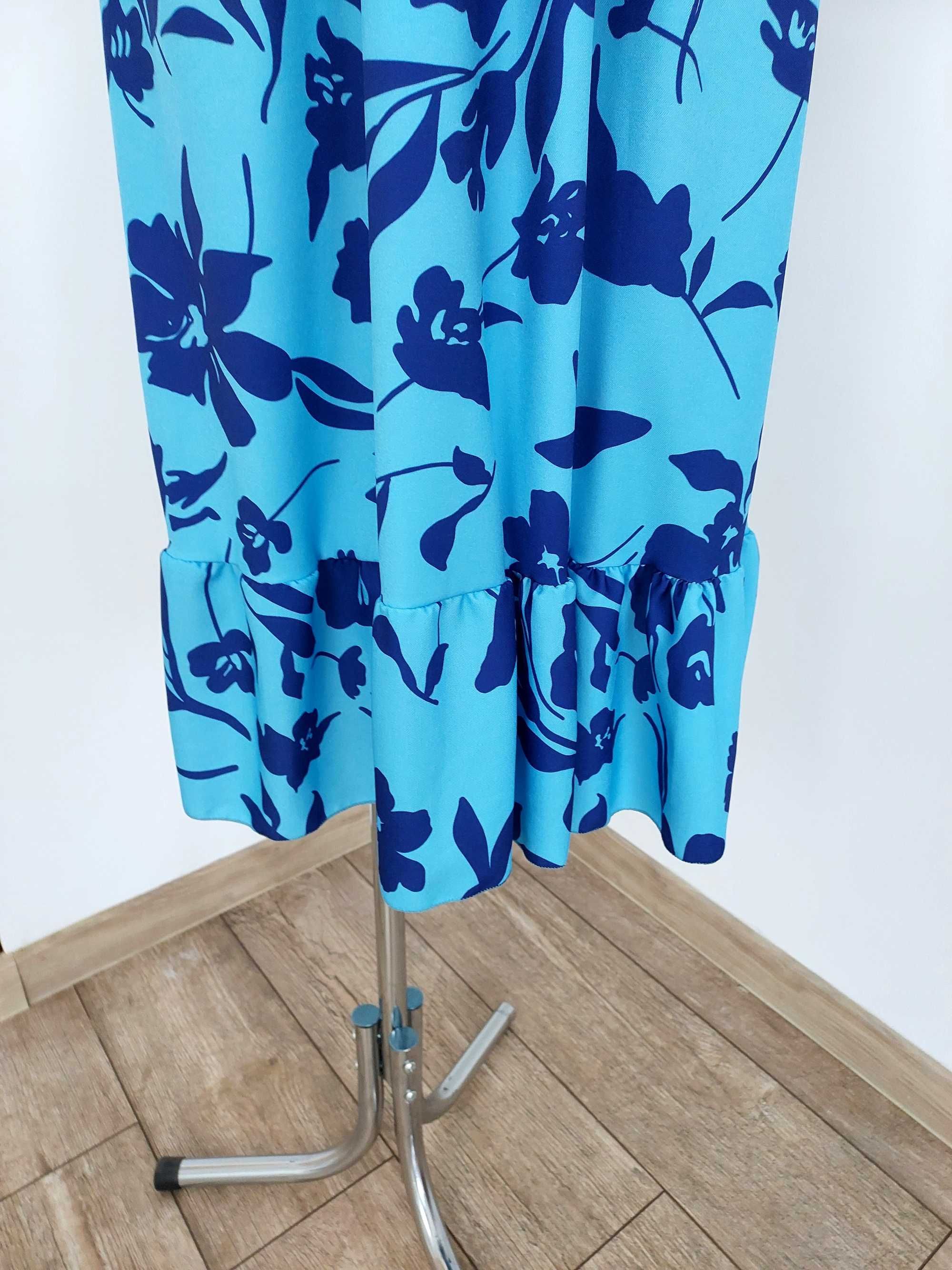 Midi Niebieska Sukienka W Granatowe Kwiaty L 40