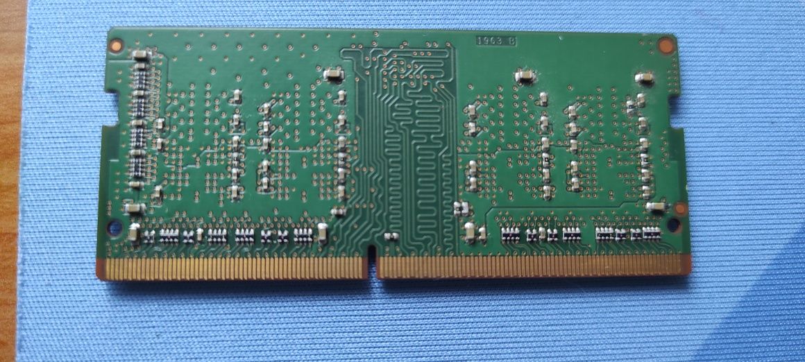 Pamięć RAM DDR4 2GB 2400MHz
