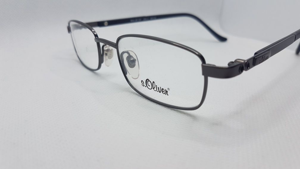 Okulary oprawki korekcyjne s. Oliver
