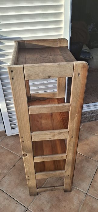 Prateleira/estante de madeira