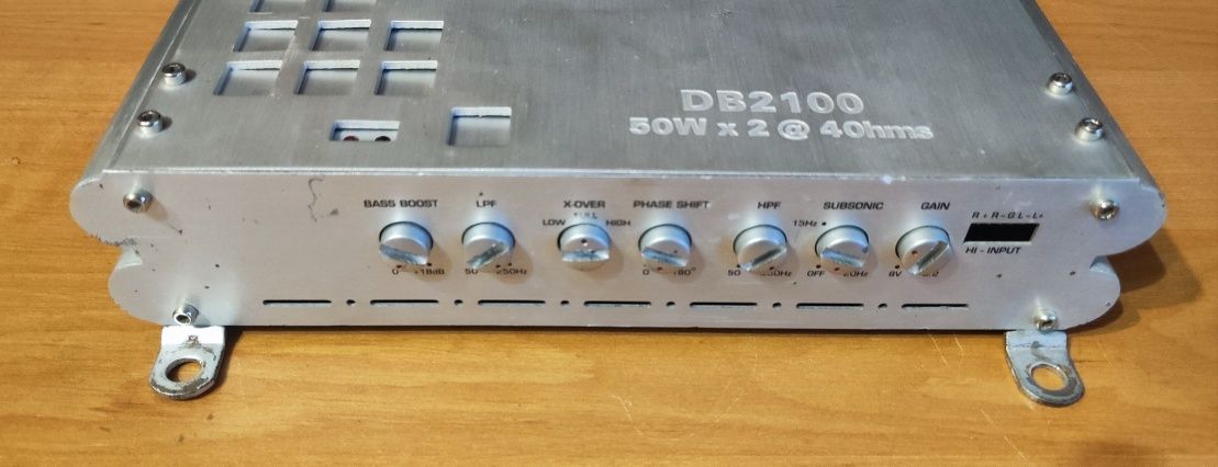 DB SONIC db2100 двухканальный усилитель звука