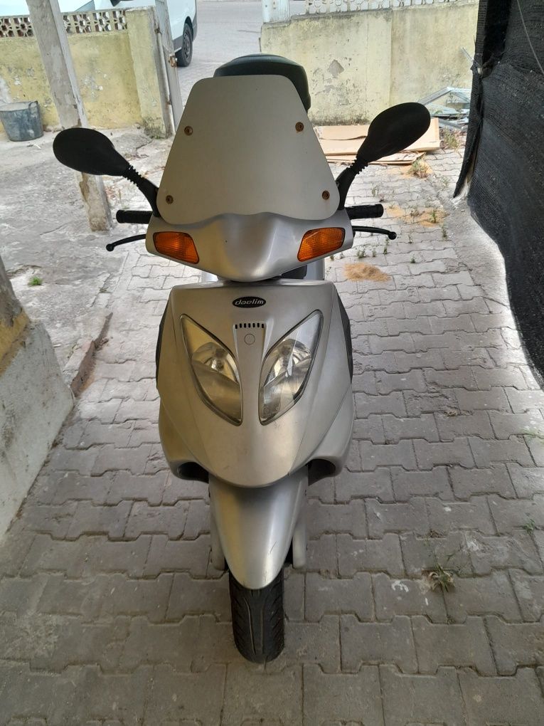 Mota daelim 125cc