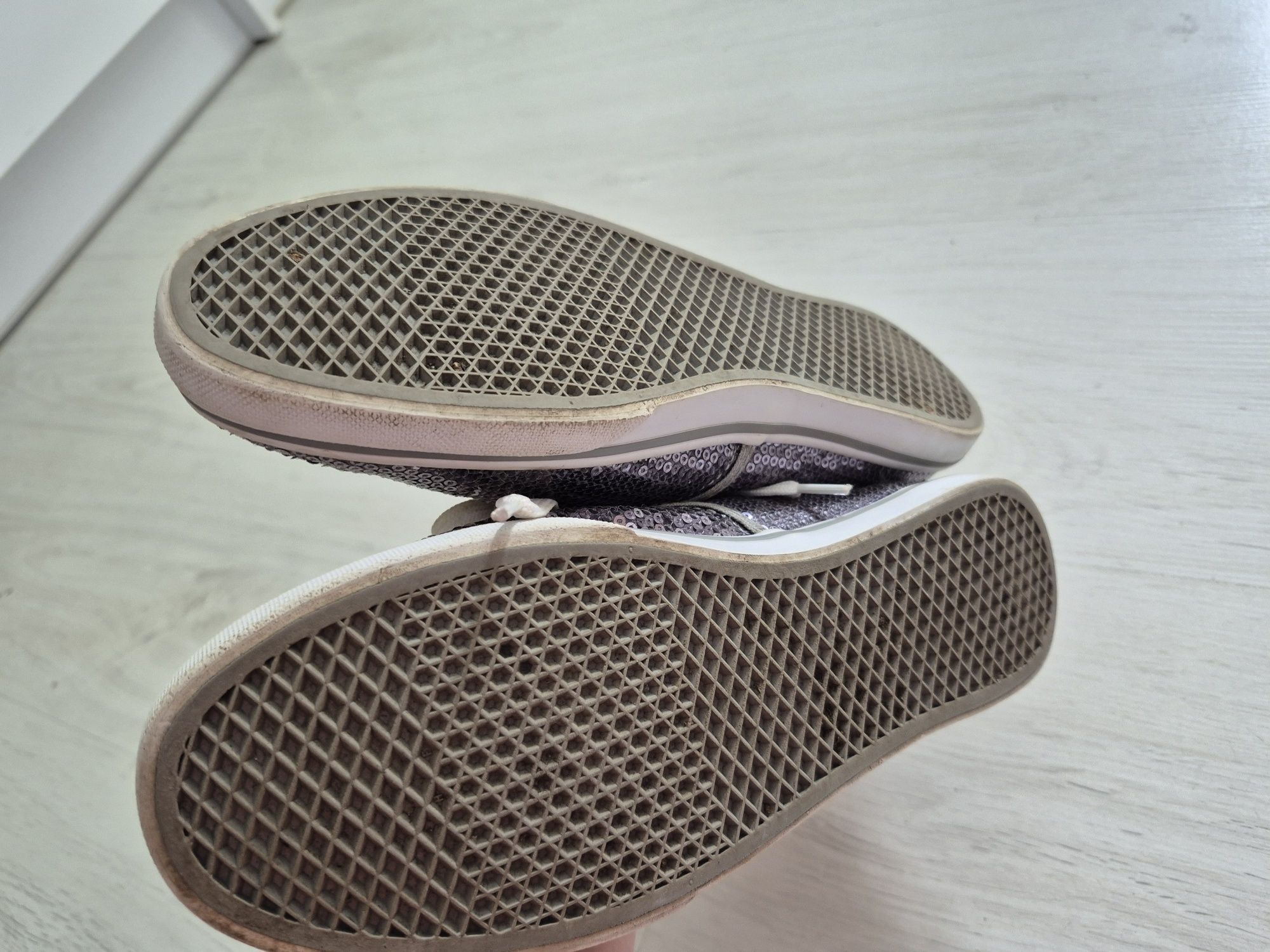 Trampki Vans cekiny srebrne