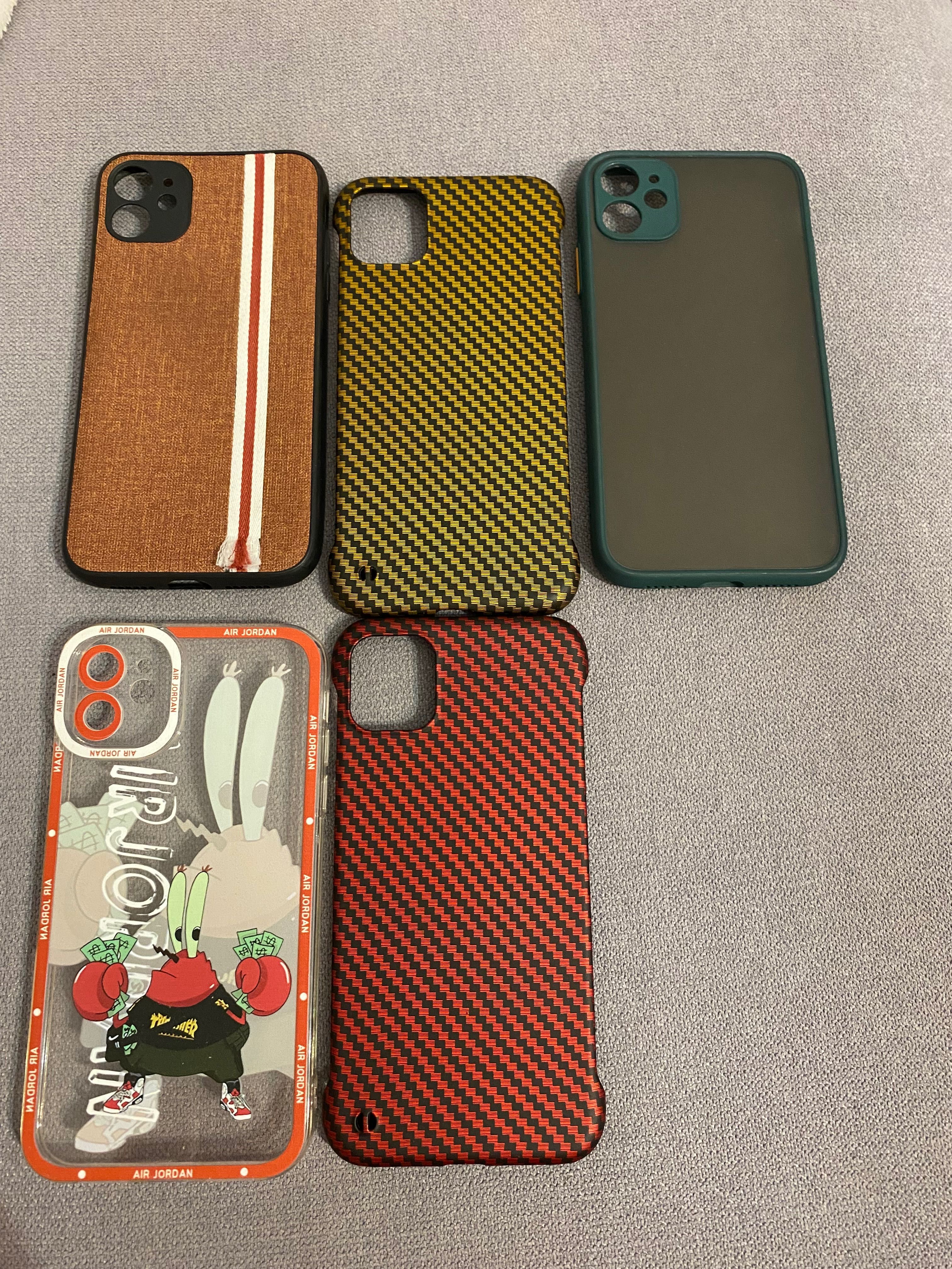 5 różnych case na iPhone 11