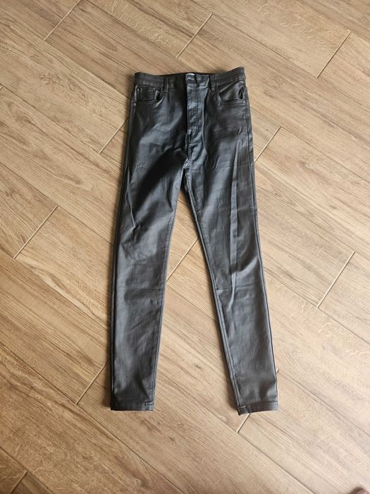 Eleganckie spodnie, woskowane - RESERVED, rozmiar 40