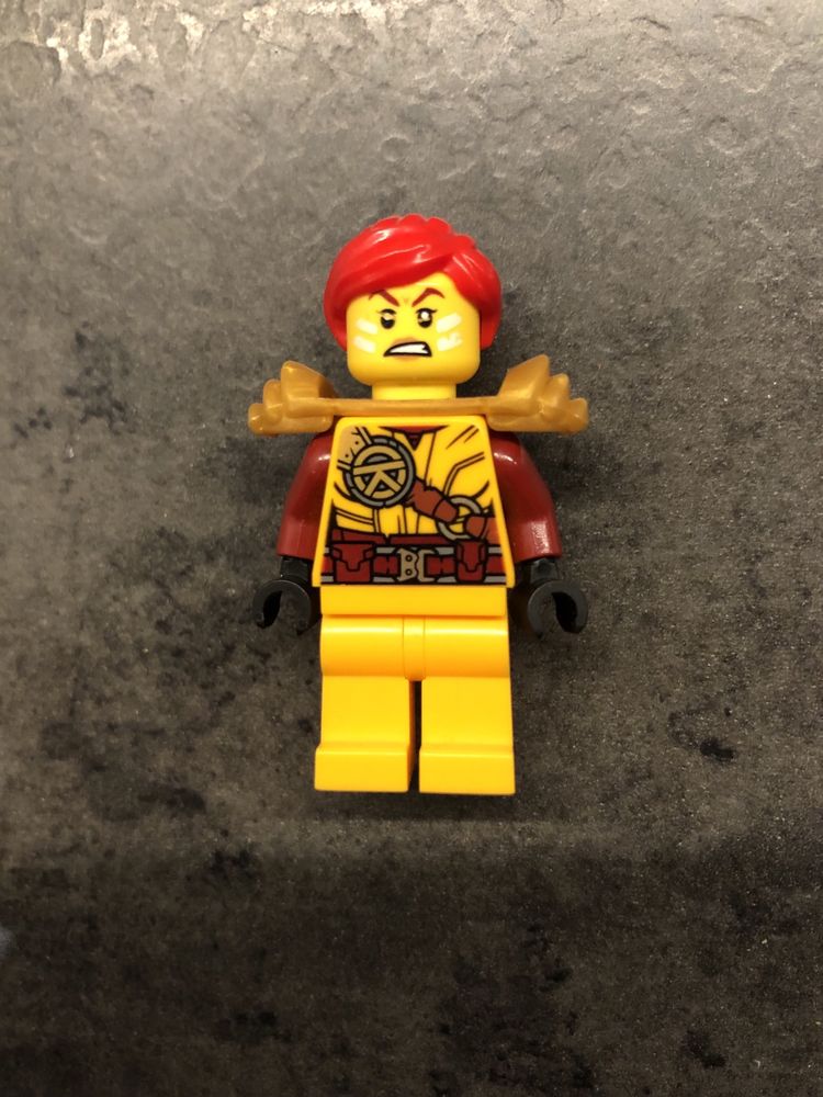 Figurka LEGO Ninjago Skylor njo773