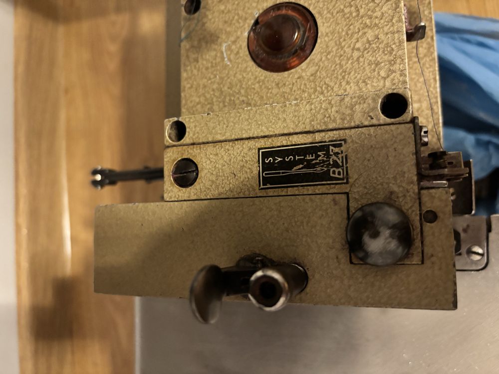 Owerlok Textima B27