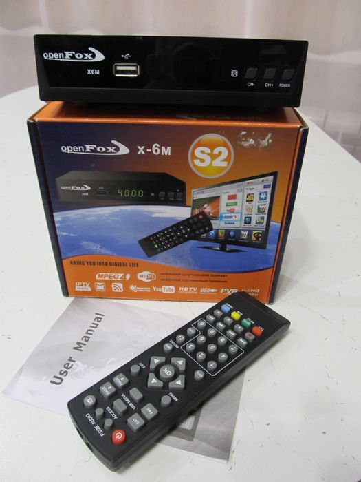 Комплект спутникового ТБ тарілка і два тюнера.