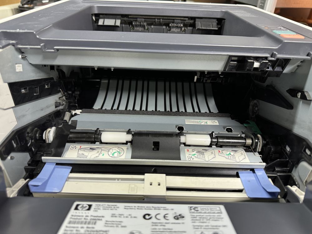 Принтер лазерний hp 1320dn