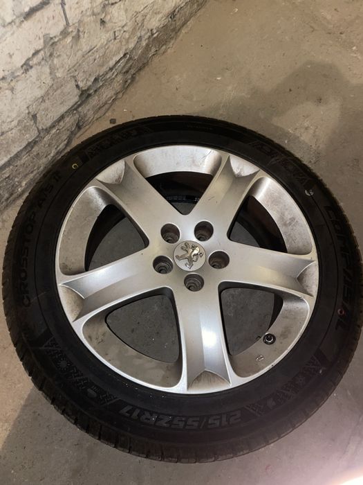 Kola 17 cali z oponami wielosezonowymi Peugeot 407