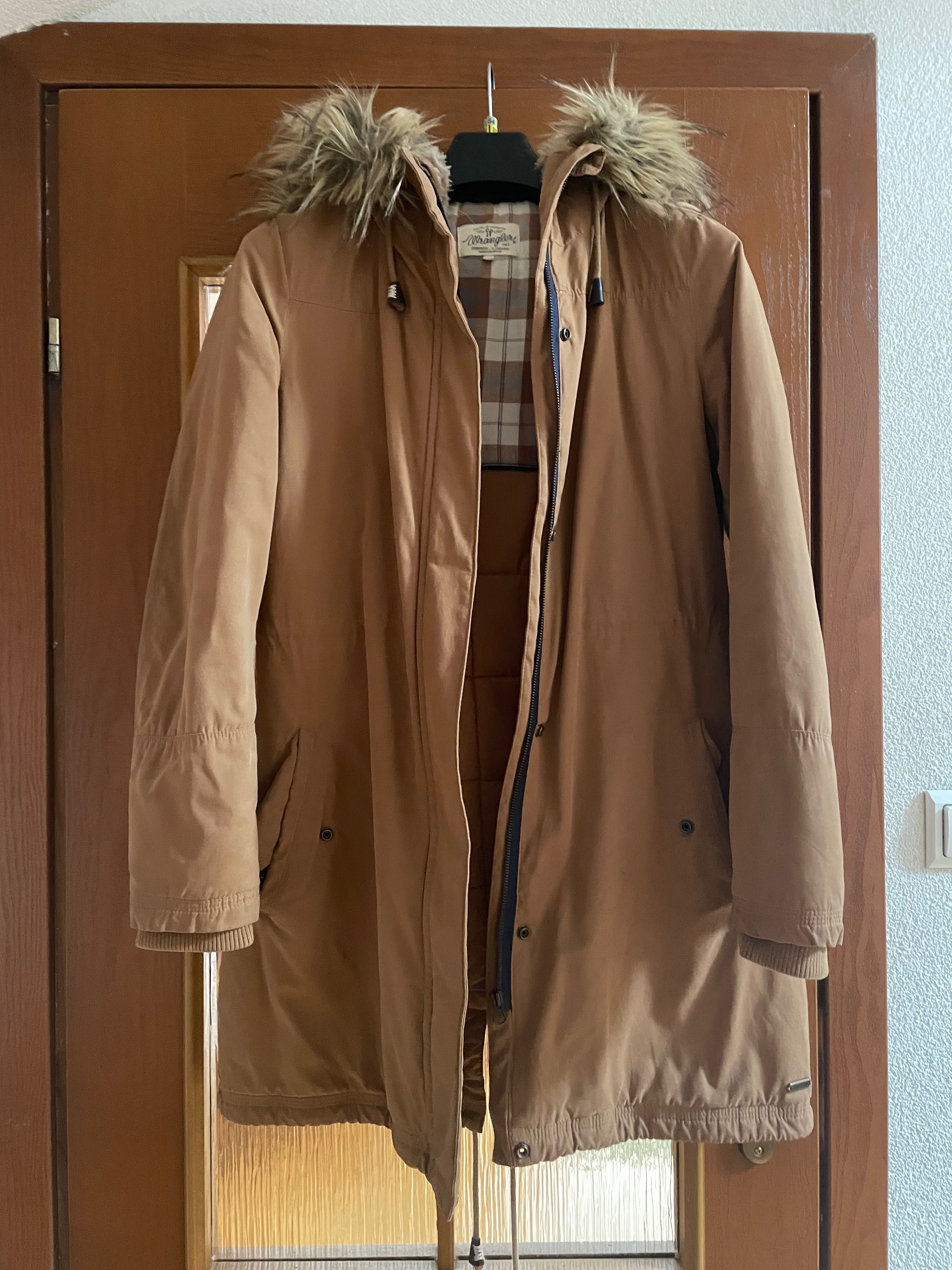 Kurtka damska parka wrangler XS camelowa