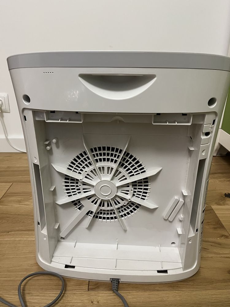 Oczyszczacz powietrza Sharp FP-F30EU-H