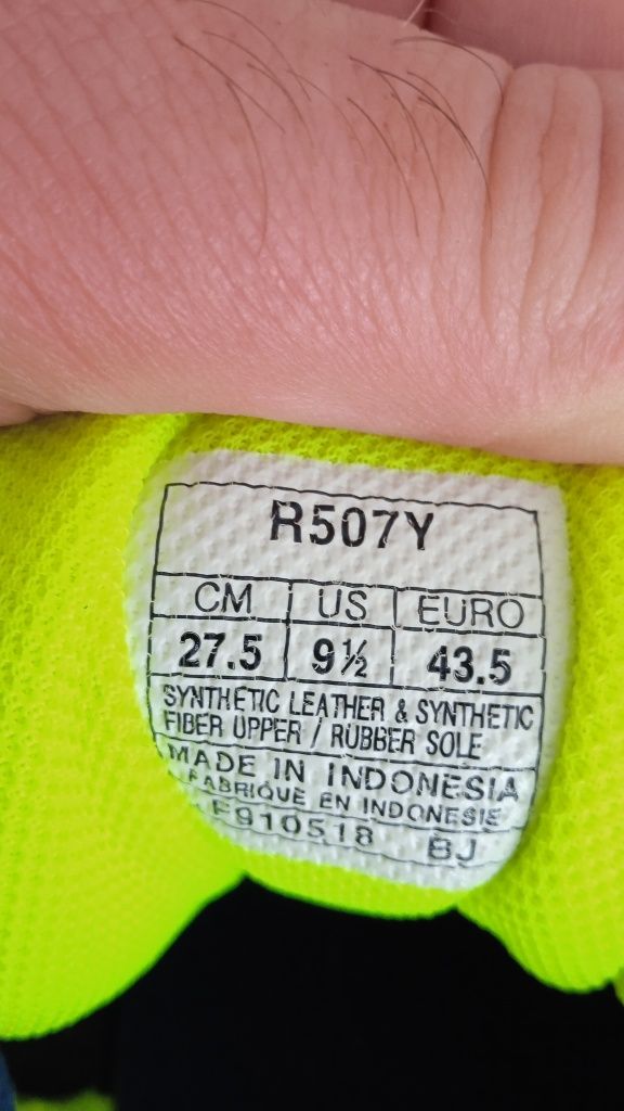 Кросівки ASICS - 43, 5 розмір. Оригінал