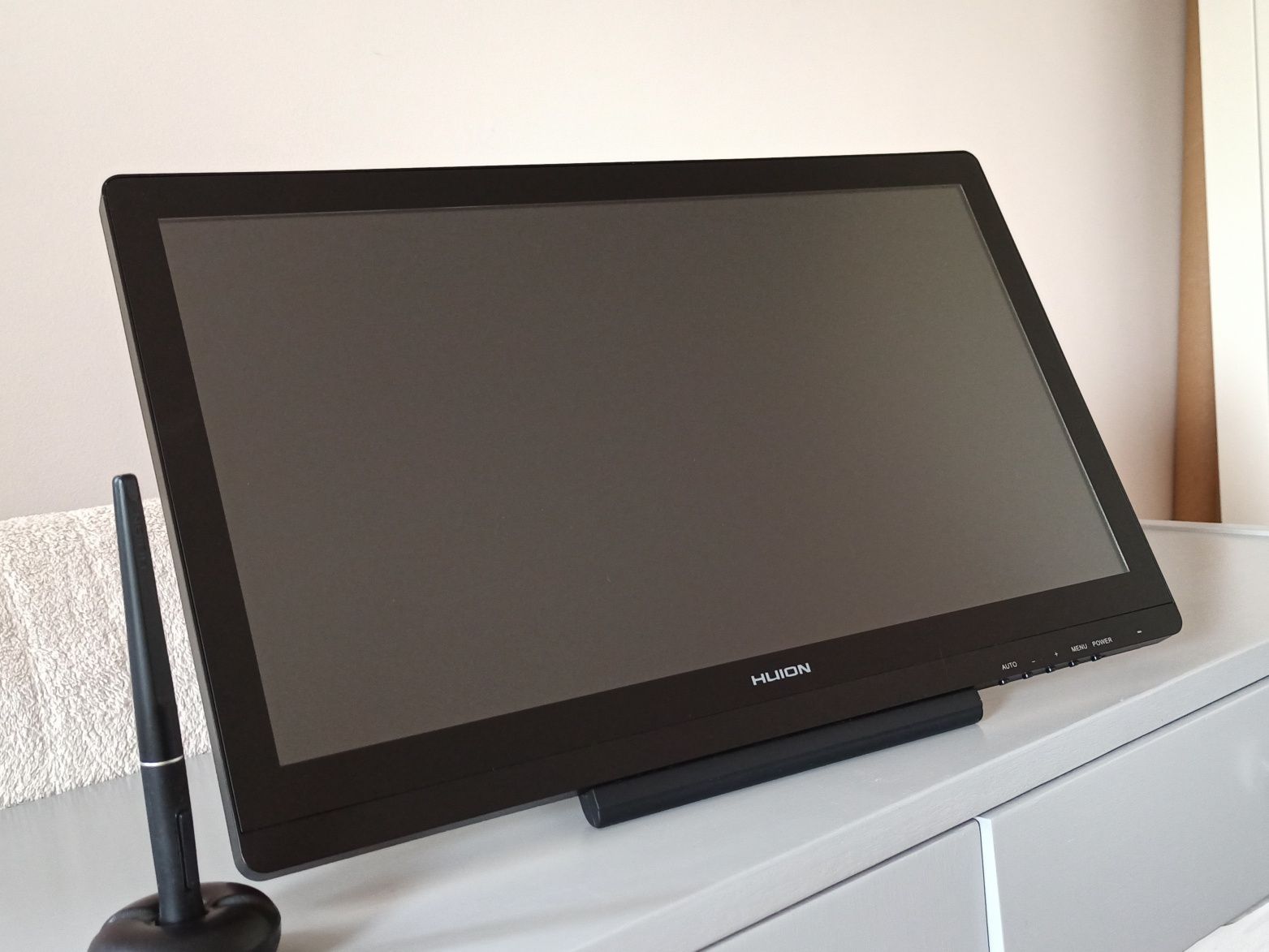 Tablet graficzny huion kamvas 20 / GT-191 V2
