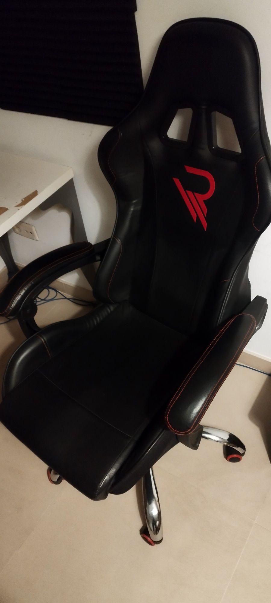 Cadeira Gaming SUBSONIC Raiden e-Sports