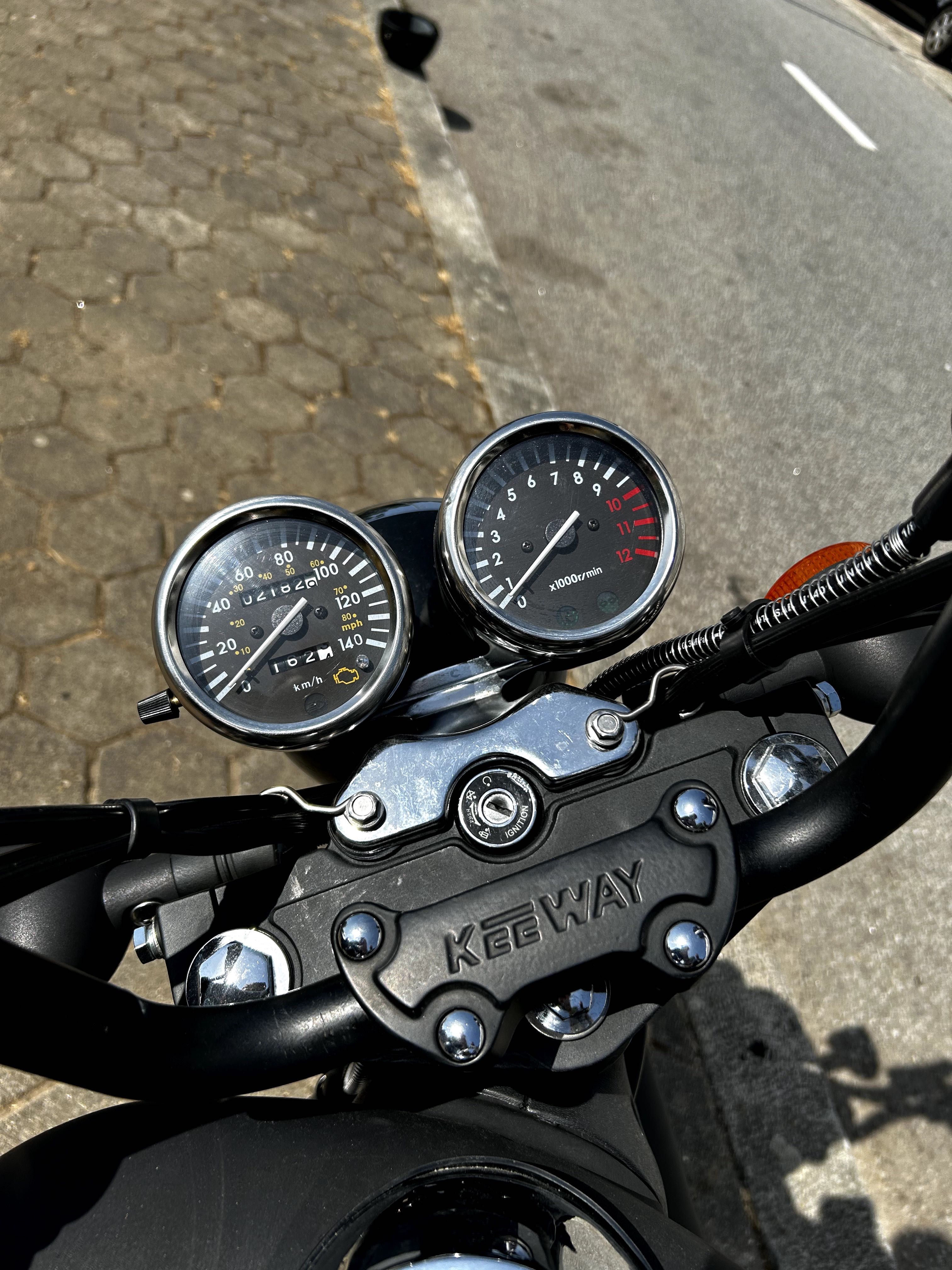 Keeway SuperLight 125 COMO NOVA !!!