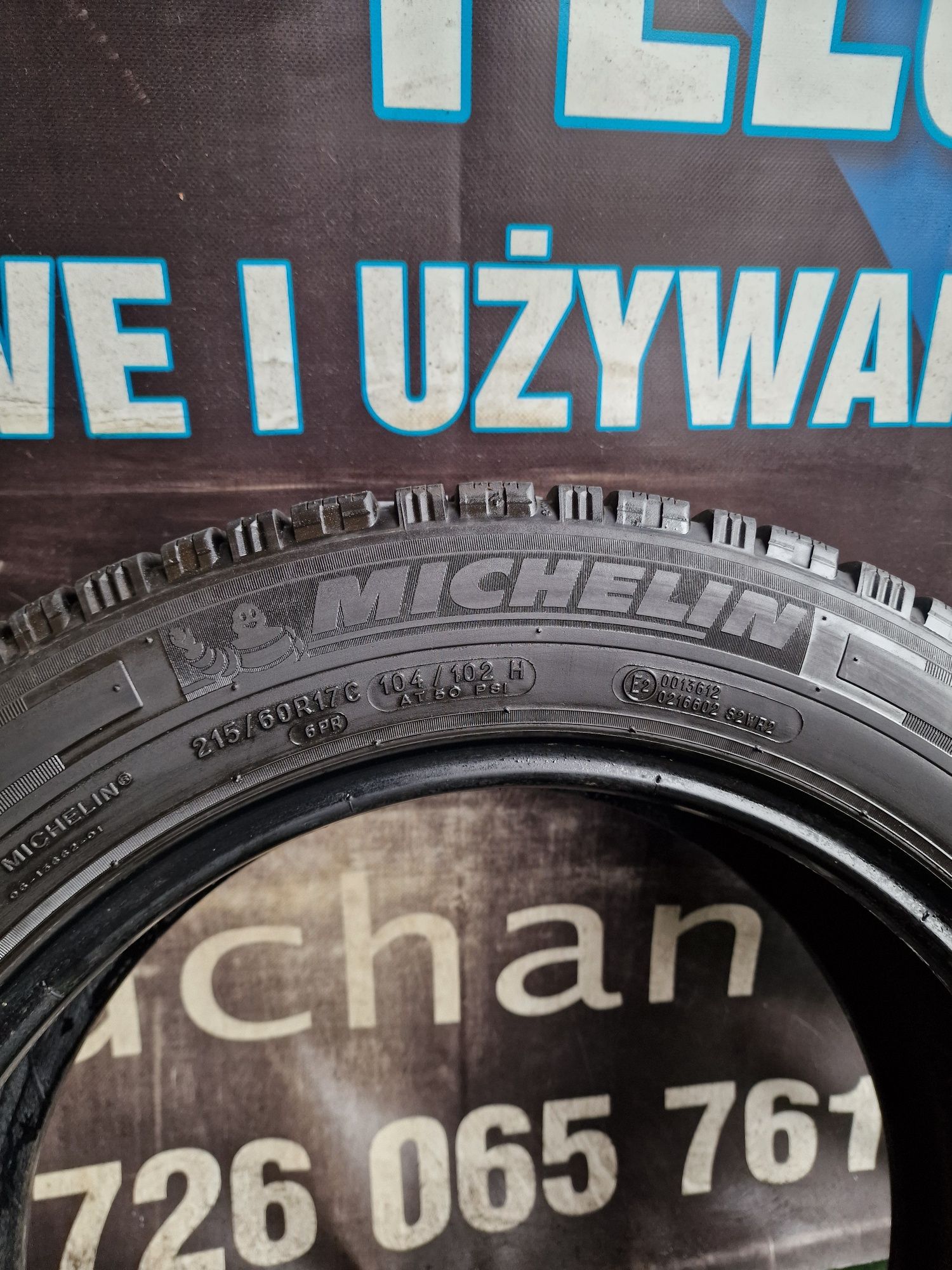 Opony zimowe 215/60/17C Michelin wzmacniane Para 7.8mm