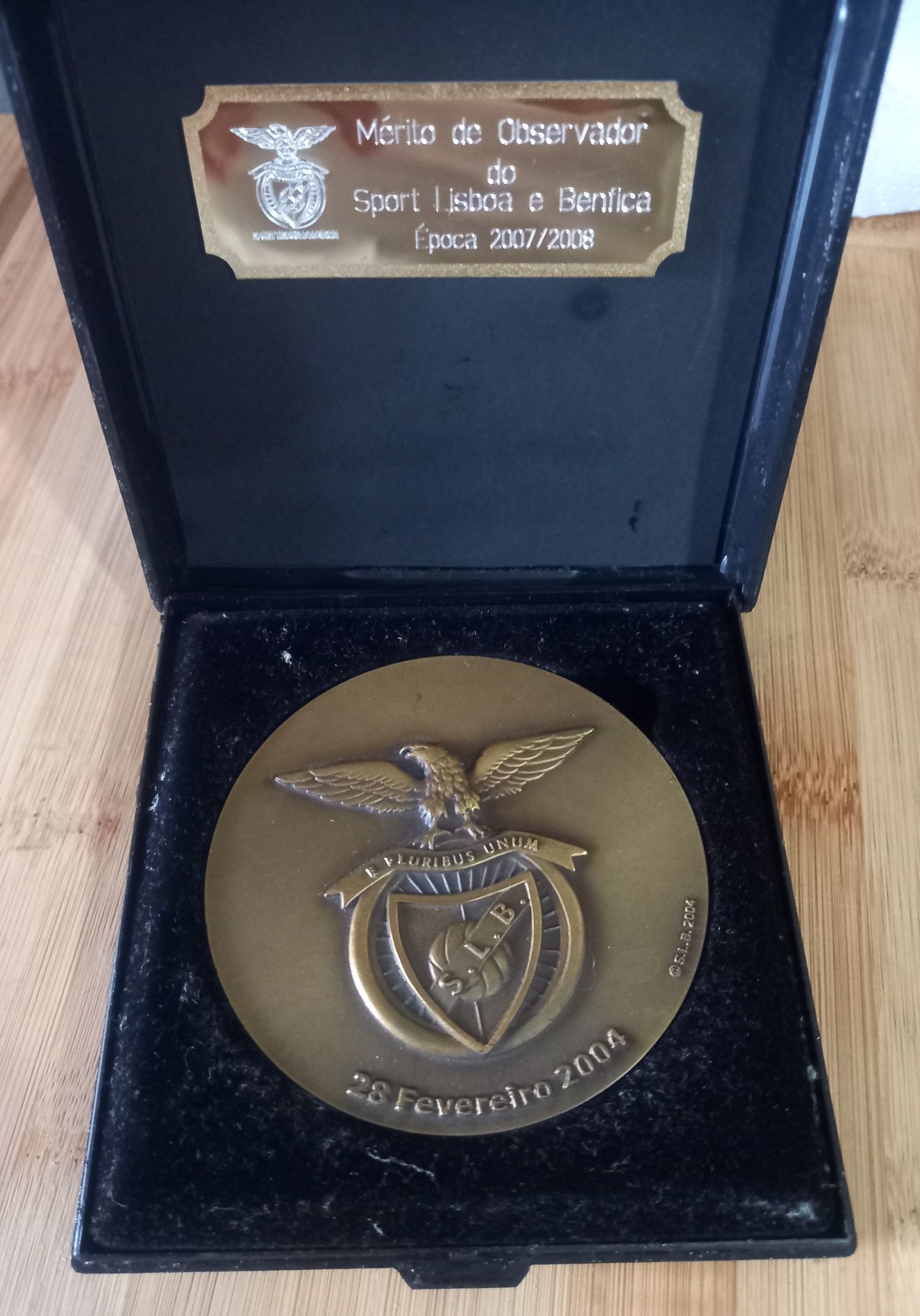 Medalha centenário do Benfica e Mérito de Observador