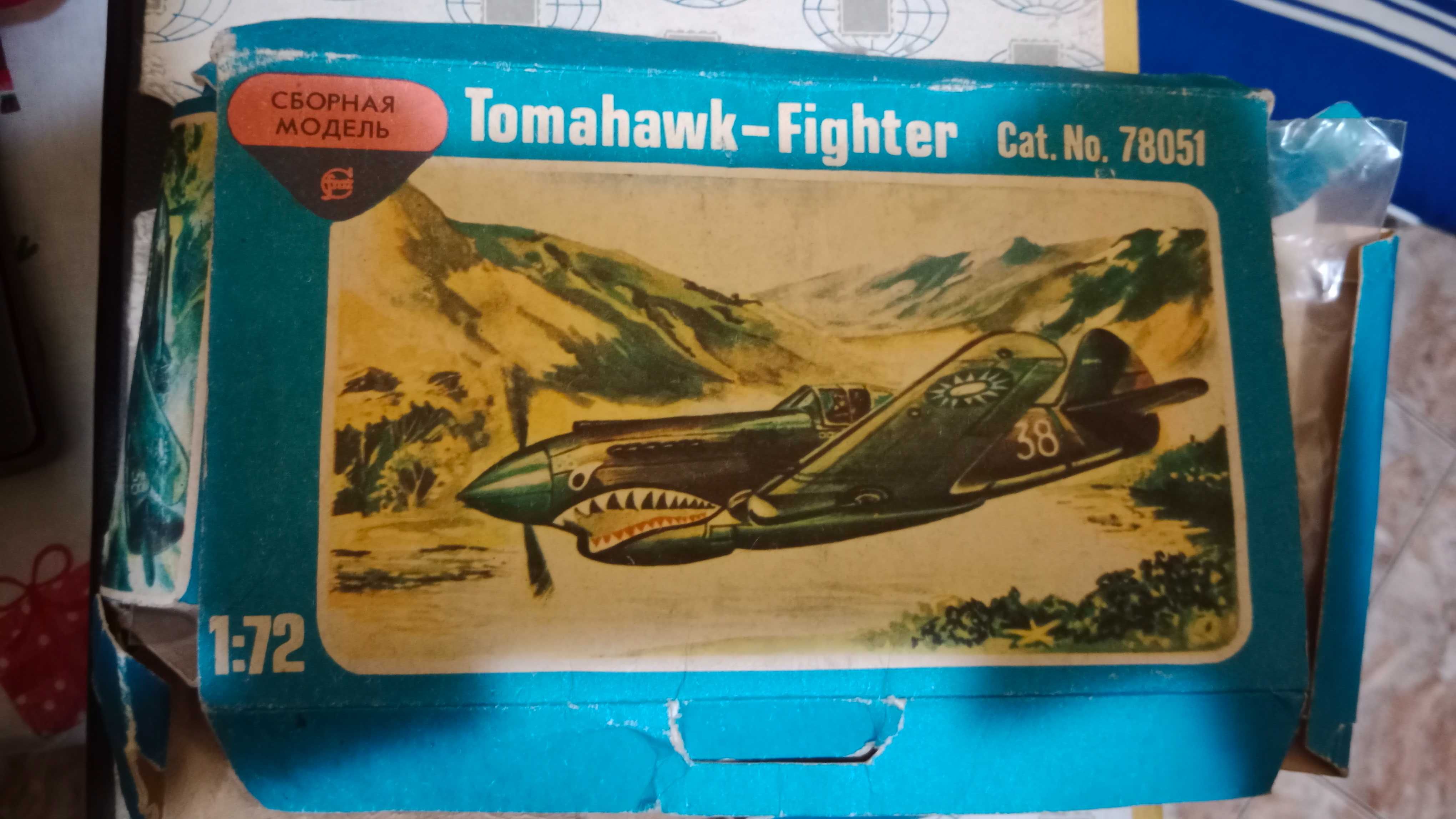 Model samolotu Tomahawk-Fighter 1:72 PRL