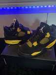 Jordan 4 Thunder