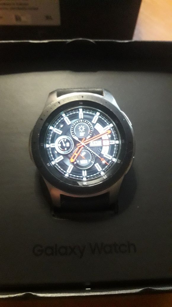 Часы Samsung Galaxy Watch 46mm.+Бонус. Sm-R800.