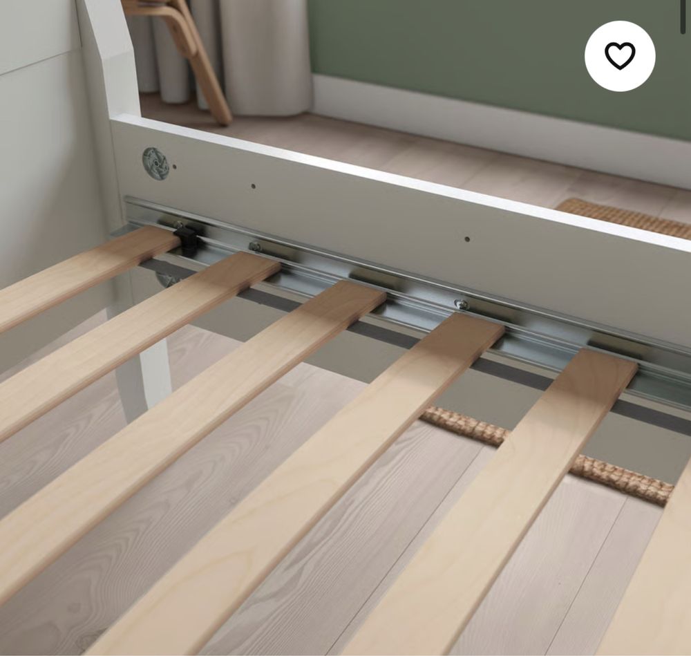 Estrado de ripas IKEA