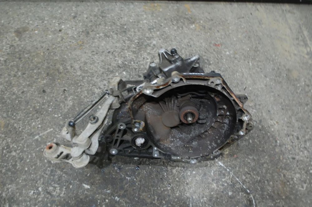 SKRZYNIA BIEGÓW OPEL CORSA C GSI 1.8 16V KE419 170TYS.KM
