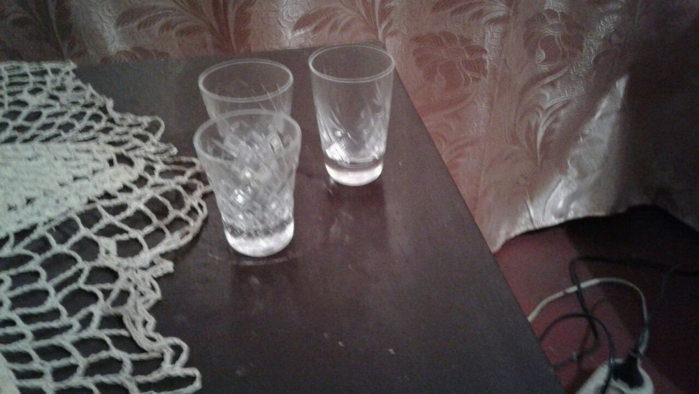 Рюмки хрустальные