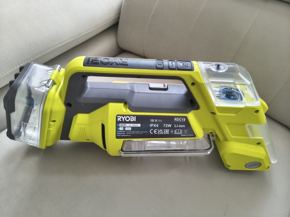 Odkurzacz piorący ryobi