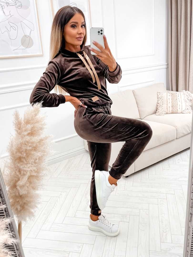 Moon Dres/Komplet Damski Welurowy kolor czekolada rozmiar S M L XL