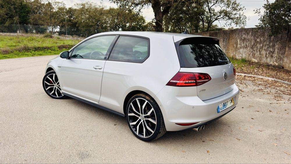 VW Golf 7 GTD DSG performance