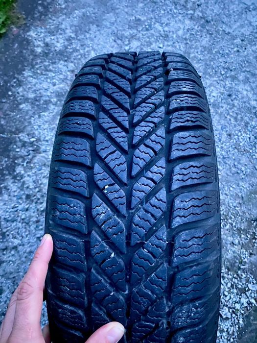 Opony zimowe Kelly 195/65/R15 91T, komplet: felgi Hyundai I30 kołpaki