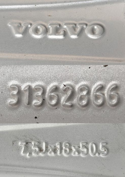 Felgi aluminiowe i opony zimowe Volvo XC60 XC90 7,5x18 ET52,5 5x108