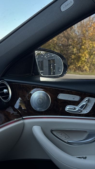 Mercedes-Benz E-Class (w213) 4 Matic