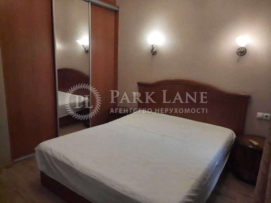 Продаж 2К Квартири Саксаганського, 36а ЦЕНТР Царський будинок 65м2