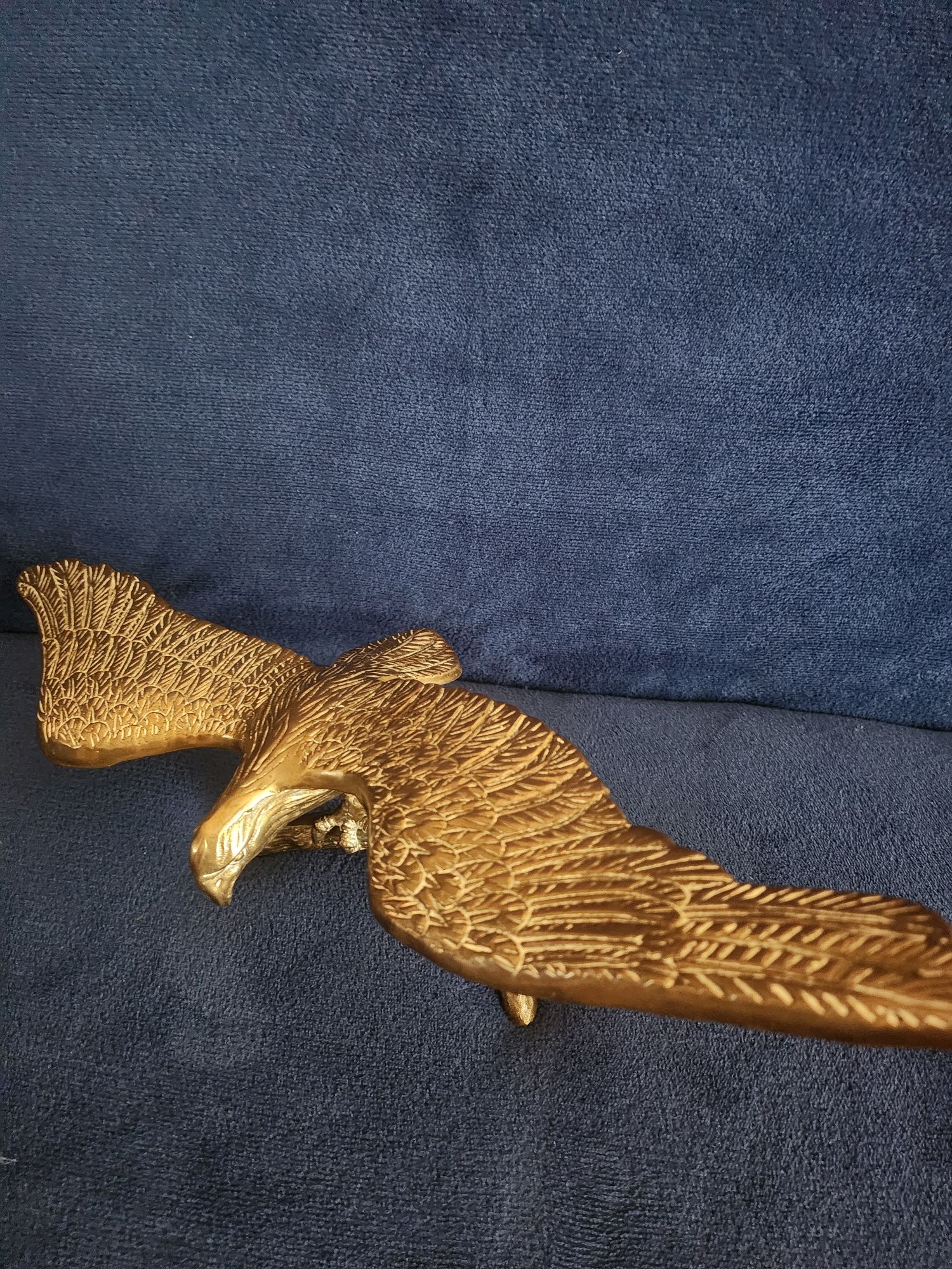 Figura   figurka ORZEŁ na KONARZE z mosiądzu  - 47 cm