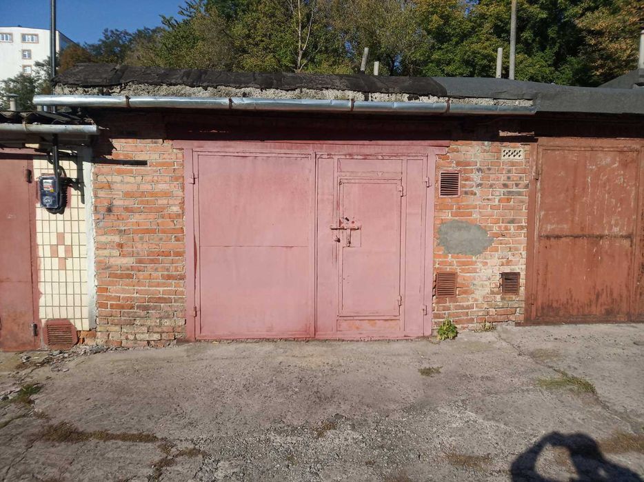 Гараж 22м3 Півд.Зах. Танк, кооператив "Золотий Колос"