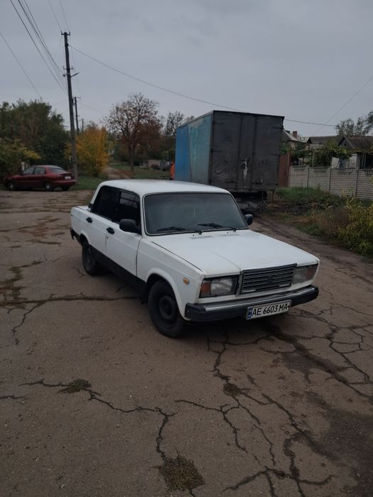 Продам ваз 2107.