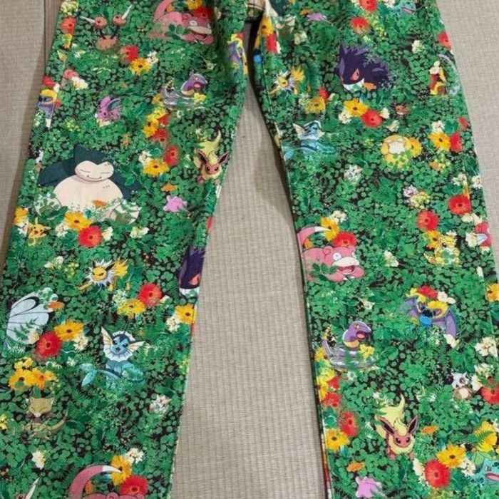 Levis X Pokemon костюм джинсовый (куртка и джинсы), как новый!