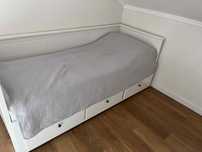 HEMNES ikea. Leżanka z 3 szufladami, 2 materace 80x200