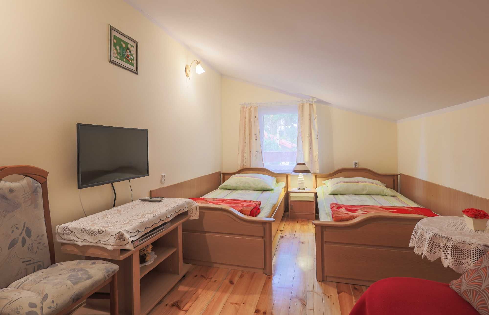 Domek letniskowy nad morzem Rowy 1 2.07- 19.07  400 zł 10 osób