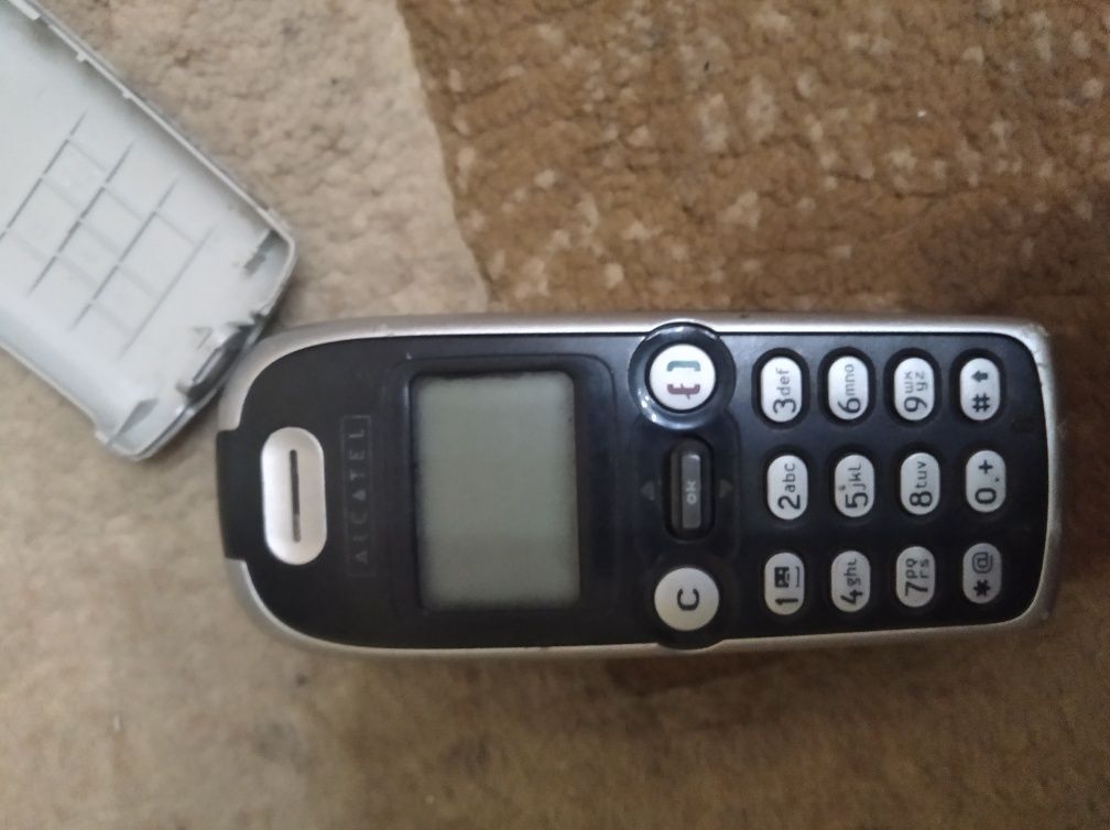 Антикварные телефон 90 - х